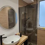 Szilvasi's Smart Apartment